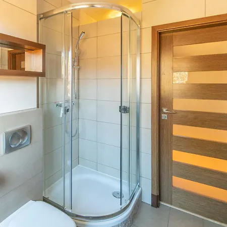 Werona Check-in 24h Aircon Privat Parking *