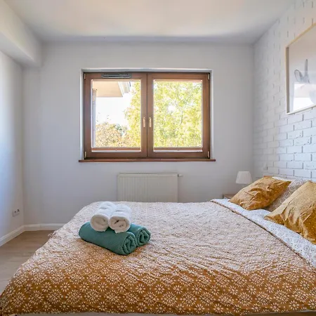 Werona Check-in 24h Aircon Privat Parking