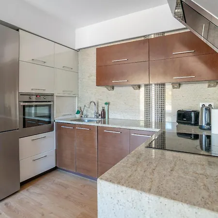 Werona Check-in 24h Aircon Privat Parking Apartment